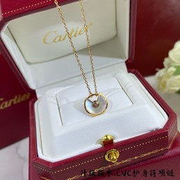 AMULETTE DE CARTIER NECKLACE