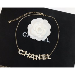 CHANEL NECKLACES A242