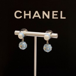 CHANEL EARRINGS A548