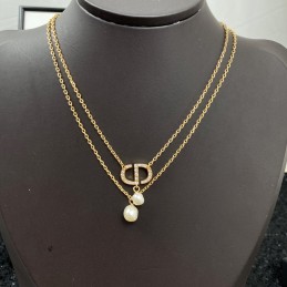 CHANEL NECKLACES A295