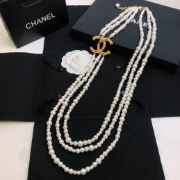 CHANEL NECKLACES A299