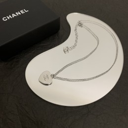 CHANEL NECKLACES A311