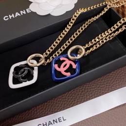 CHANEL NECKLACES A335