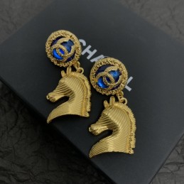 CHANEL EARRINGS A560