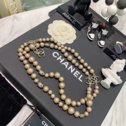 CHANEL NECKLACES A372