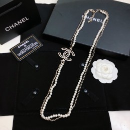 CHANEL NECKLECES A384