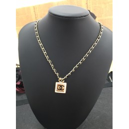 CHANEL NECKLECES A391