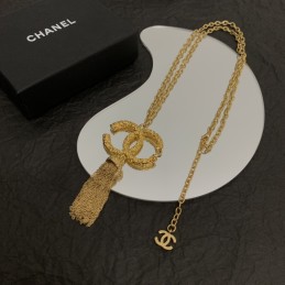 CHANEL NECKLECES A394