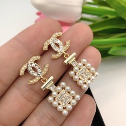 CHANEL EARRINGS A576