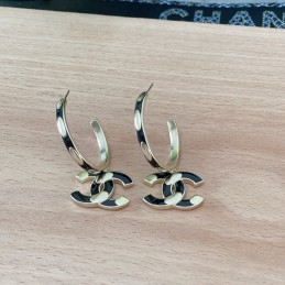 CHANEL EARRINGS A589