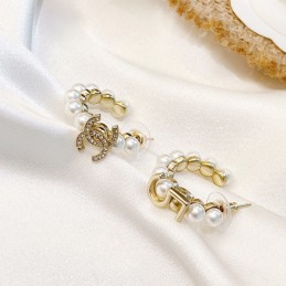 CHANEL EARRINGS A595