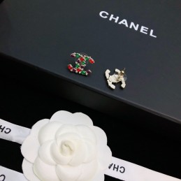 CHANEL EARRINGS A599