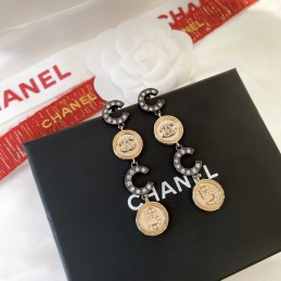 CHANEL EARRINGS A628