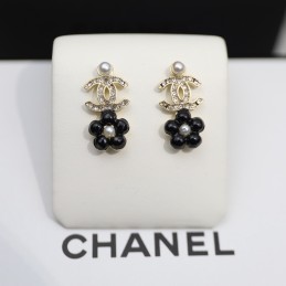 CHANEL EARRINGS A632