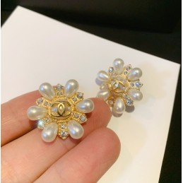 CHANEL EARRINGS A637