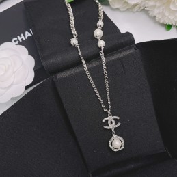 CHANEL NECKLECES A486