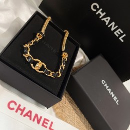 CHANEL NECKLECES A504