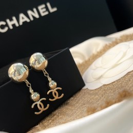 CHANEL EARRINGS A653