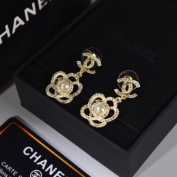 CHANEL EARRINGS A661