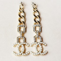 CHANEL EARRINGS A673