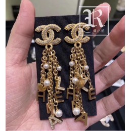 CHANEL EARRINGS A695