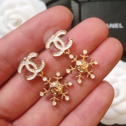 CHANEL EARRINGS A699