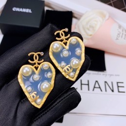 CHANEL EARRINGS A704