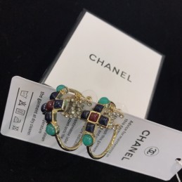 CHANEL EARRINGS A749