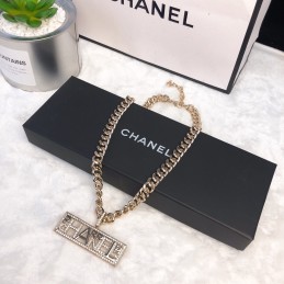 CHANEL NECKLECES A533