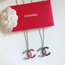 CHANEL NECKLECES A538