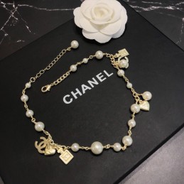 CHANEL NECKLECES A541