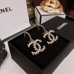 CHANEL EARRINGS A790