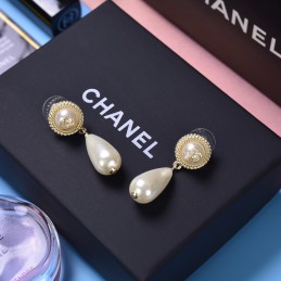 CHANEL EARRINGS A794