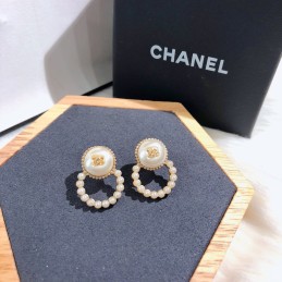 CHANEL EARRINGS A805