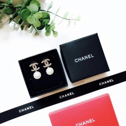 CHANEL EARRINGS A806