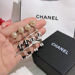 CHANEL EARRINGS A813