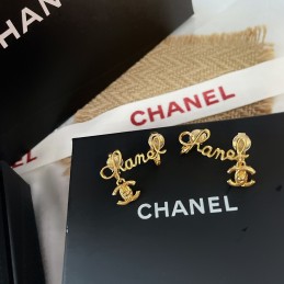 CHANEL EARRINGS A844