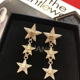 CHANEL EARRINGS A852