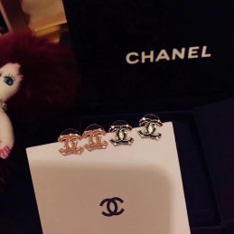 CHANEL EARRINGS A868