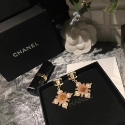 CHANEL EARRINGS A879