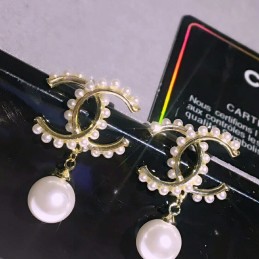 CHANEL EARRINGS A895