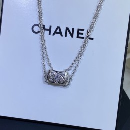 CHANEL NECKLECES A549