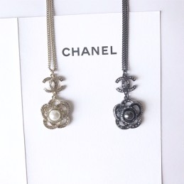 CHANEL NECKLECES A554