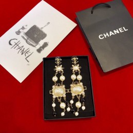 CHANEL EARRINGS A913