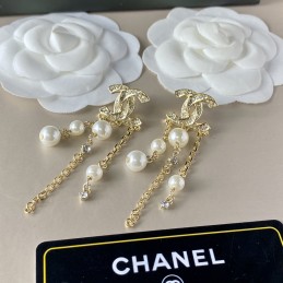 CHANEL EARRINGS A920