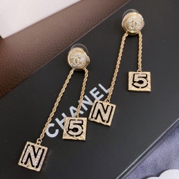 CHANEL EARRINGS A921