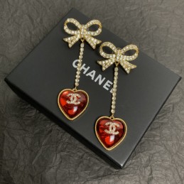 CHANEL EARRINGS A940