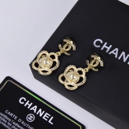 CHANEL EARRINGS A972