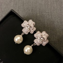 CHANEL EARRINGS A974