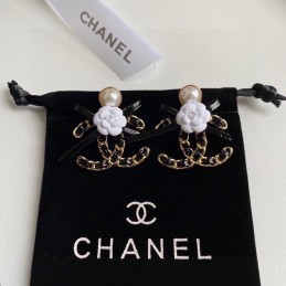 CHANEL EARRINGS A995